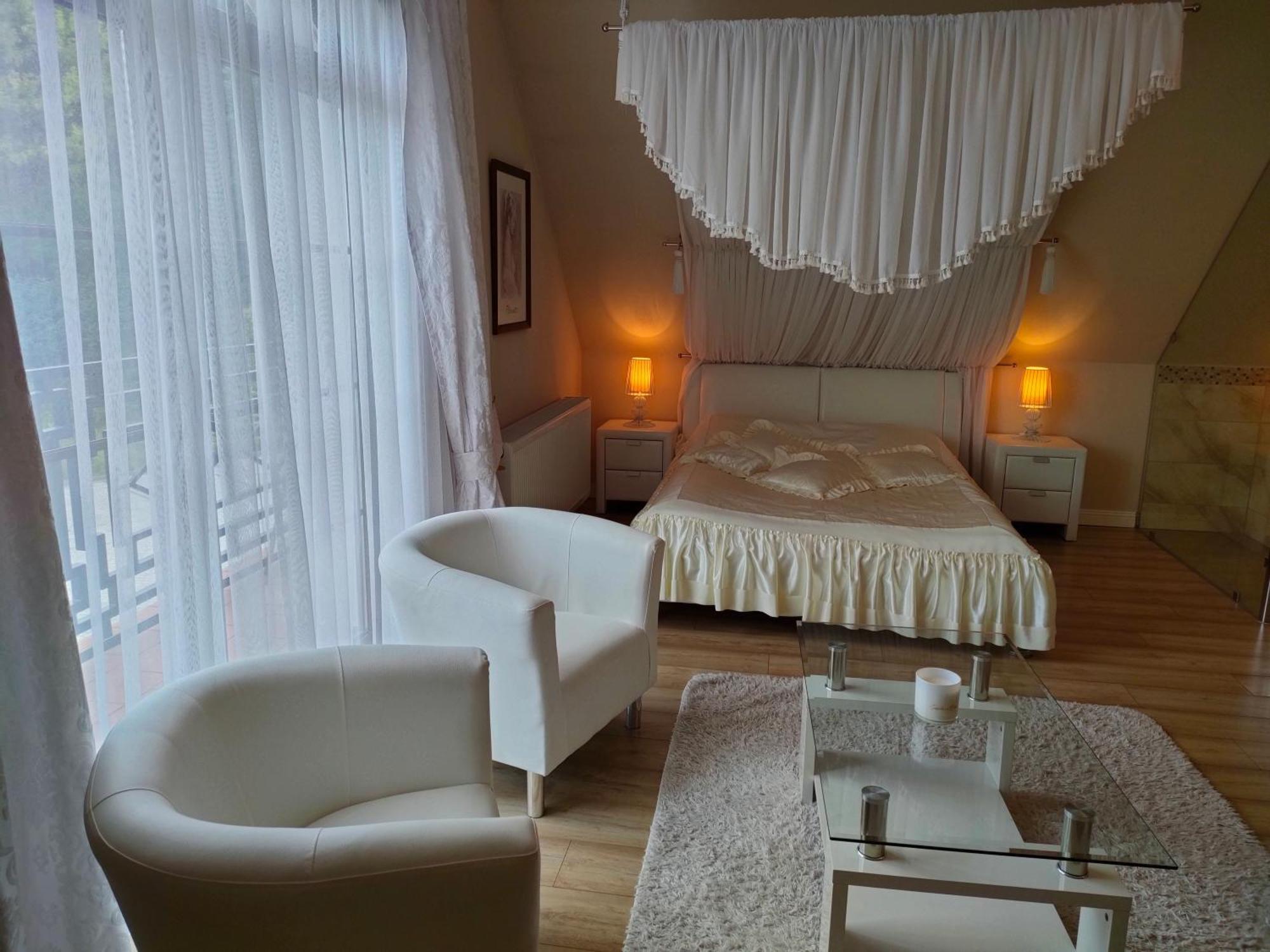 Hotel Viwaldi Baruchowo Bagian luar foto