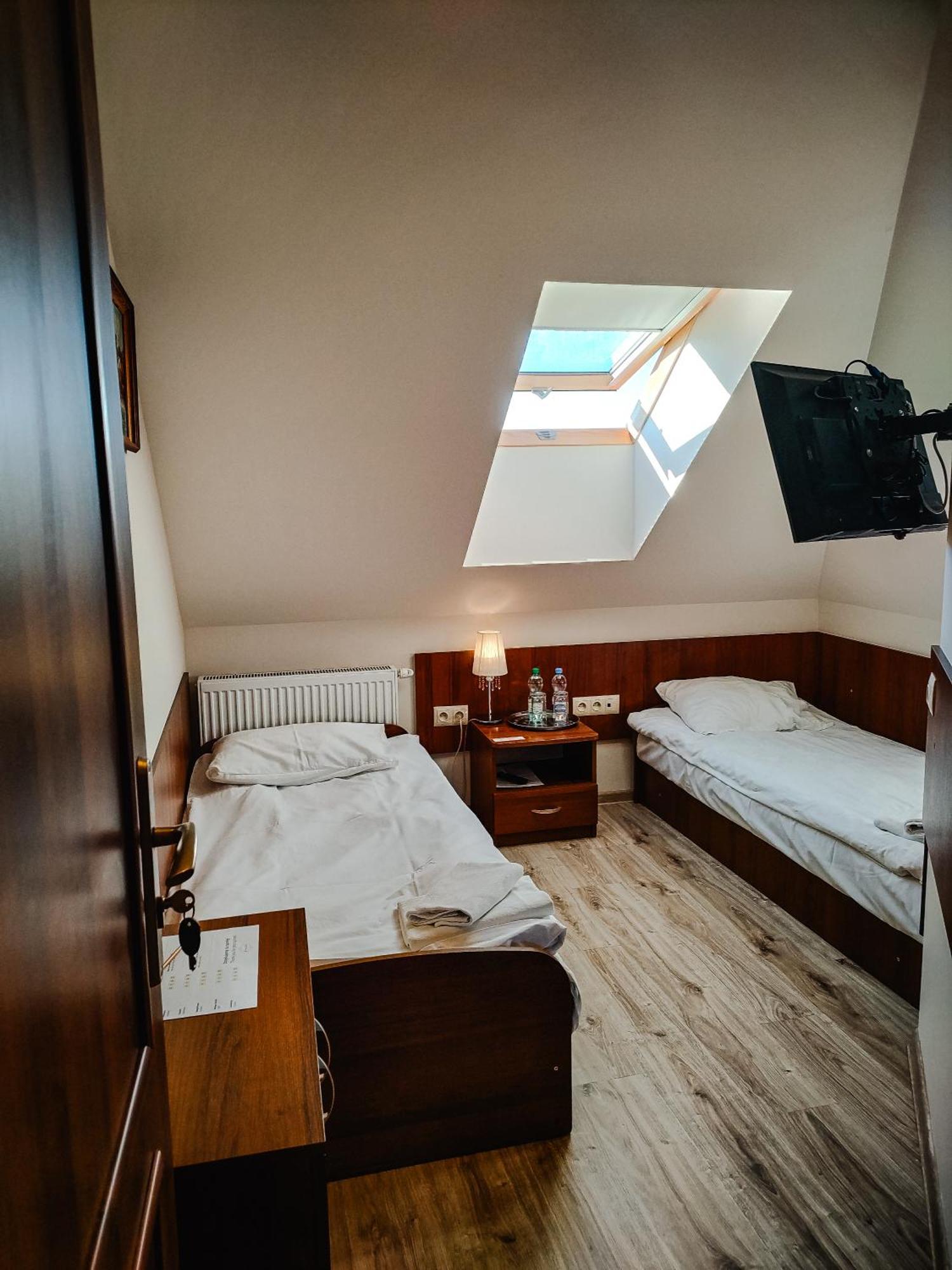 Hotel Viwaldi Baruchowo Bagian luar foto